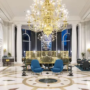 Hilton Grand Place Otel