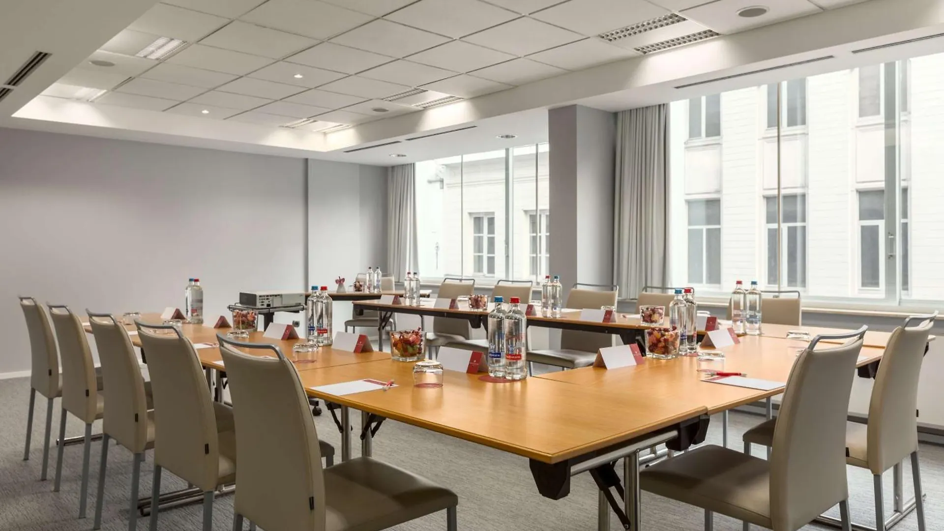 ****  מלון Nh Collection Brussels Centre בלגיה
